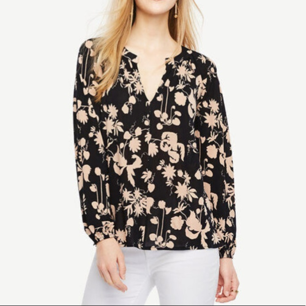 Ann Taylor Georgette Floral Split V-Neck Tunic Top Large